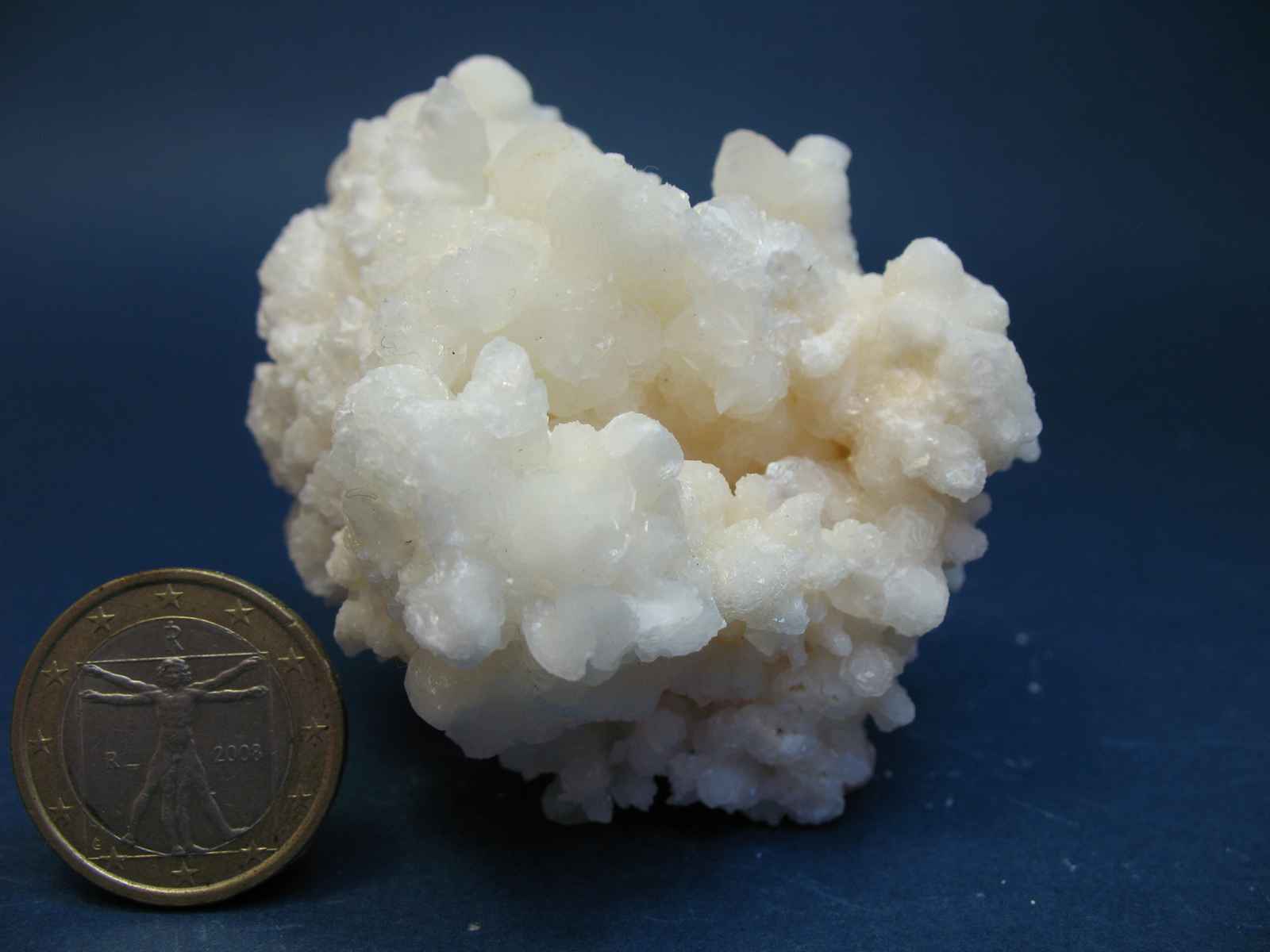 ARAGONITO CORALOIDE FLUORESCENTE