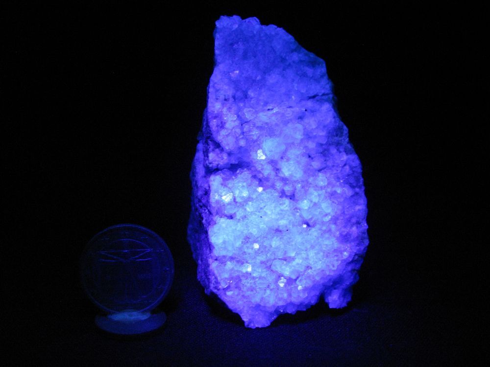 FLUORITAS FLUORESCENTES DEL PAPIOL